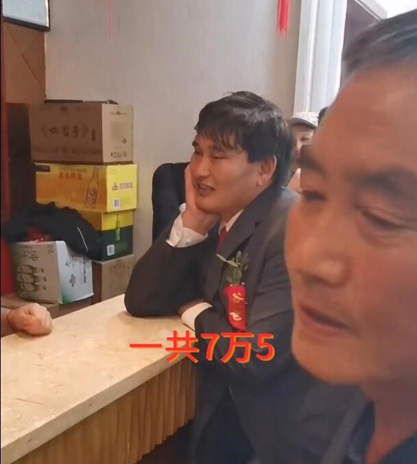 63岁紫金矿业董事长陈景河娶38岁妻子:她是一座高品位金矿