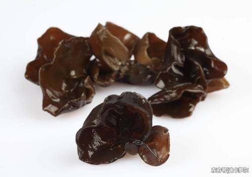 莲藕与它天生一对,一周吃一次,美白肌肤、养颜