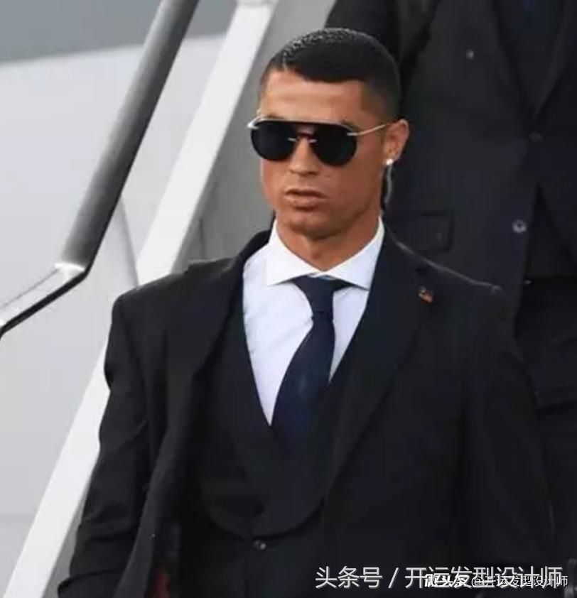 2018年世界杯各路男神上演复古油头大赛,油头