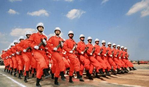 应急管理部:消防部队转隶后将向专业化、职业