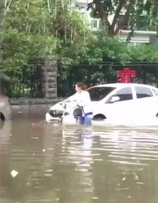 下雨不降温!明后天当心暴雨再携雷雨大风冰雹而来……