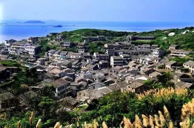 碧海蓝天，去这个小众海岛坐拥漫天繁星，寻觅一个隔世美梦!