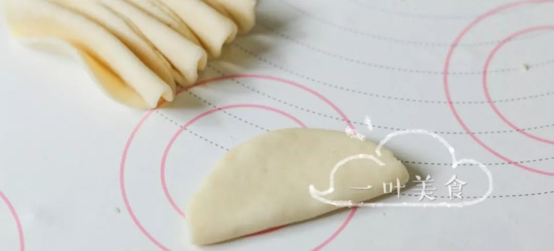 【视频\/花样面食】雏菊馒头\/花卷,比馒头做法简