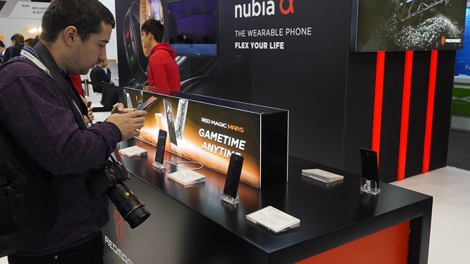 MWC2019展台速览:努比亚携5G\/柔性屏新品亮