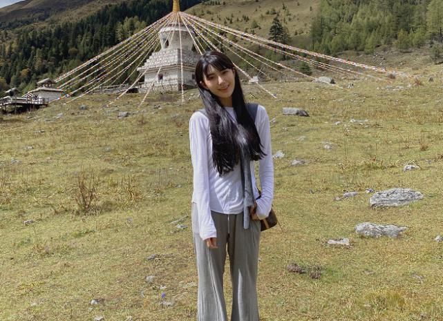 《心动的信号》女三藏族旅游,疑是与男二同回家乡,引发网友热议