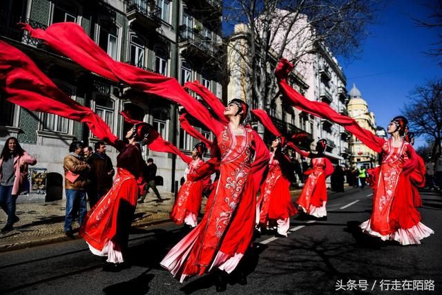 影响力与日俱增：在英女王家门口过年，迪拜给足面子庆祝10天