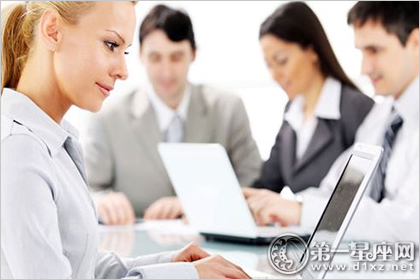 职场中会有人跟上司打你的小报告吗