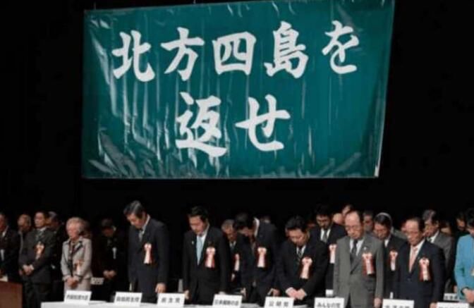 安倍和普京正式“闹僵”宣称誓死夺回北四方岛，普京：跳梁小丑