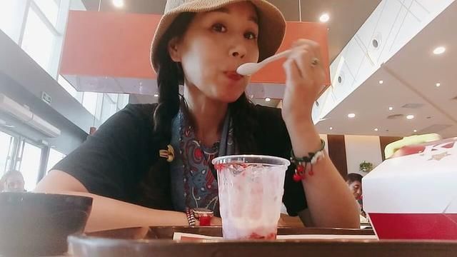 一场适合“70后”的旅行，独自一人带上比基尼来热带的三亚游