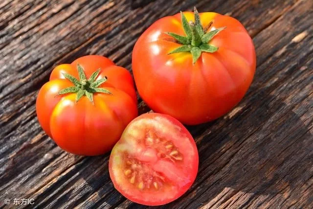 西红柿生吃和熟吃有什么区别？营养相差太多！可惜多数人不懂图3