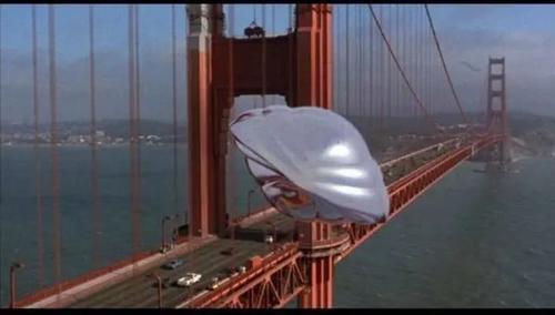 不明飞行物速度极快,F22和F35携手拦截失败,美