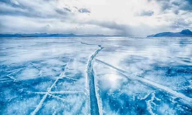 拉萨的冬天，只有暖阳、藏民和往日不曾见过的风景。