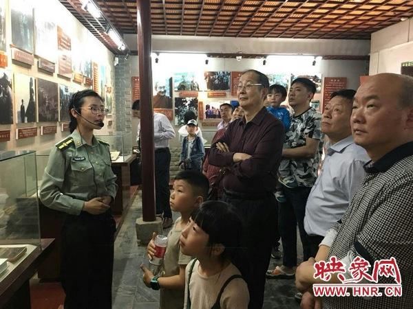 醉美红城五月天 信阳新县“五一”假期旅游火爆