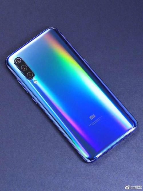 用料很猛!小米9相机是4800万+广角+微距,但还