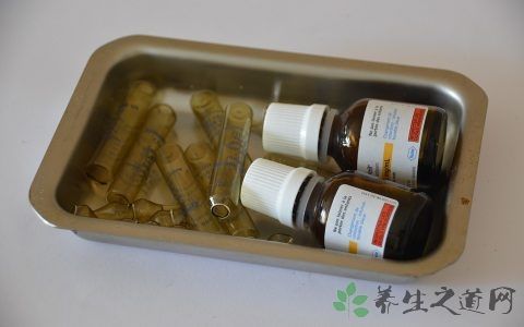 治肺气肿的药是什么