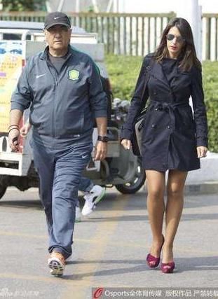 中超女老总头等大事终落地 日夜干出红色前景