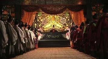 汉代2000石的俸禄有多少,1200元在汉代就属于