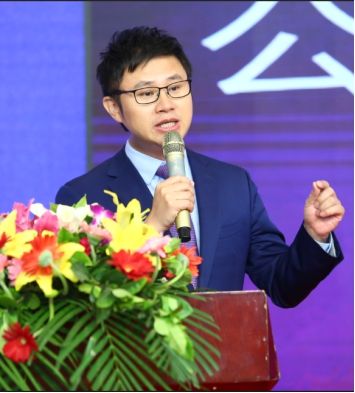 中国首届公共表达与语言智慧发展高峰论坛在传