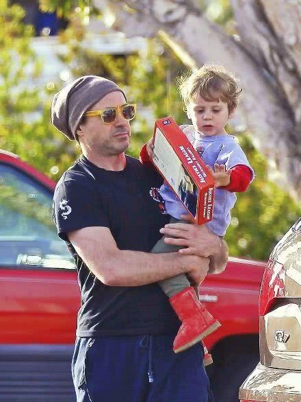 复联4催泪台词,我爱你三千遍,来自于钢铁侠饰