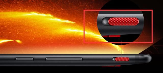 红魔电竞游戏手机发布,无骁龙845,屏幕差,外观