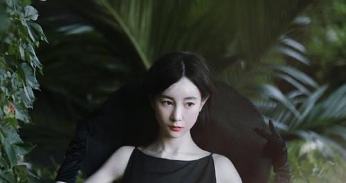 张檬父母与小五合拍视频称一家人 张檬金圣恩好事将近？