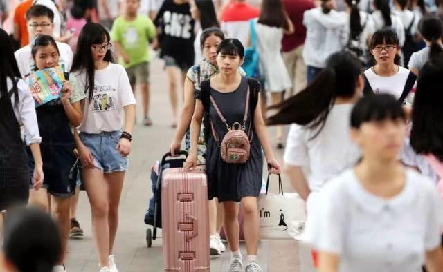 上不了大学就上大学生