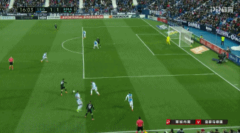 第16分钟,阿森西奥接巴斯克斯传球,过掉防守球员后带入禁区,随后一脚