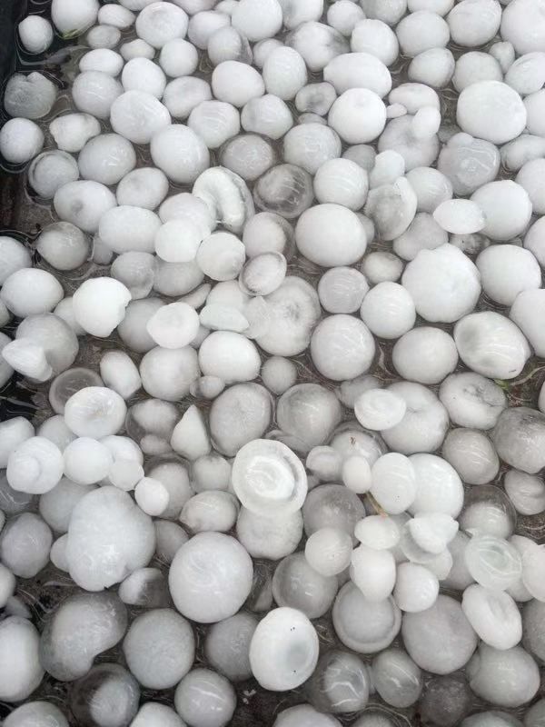 悉尼夏日惊喜冰雹之后的样子,吓坏一堆网友!崩