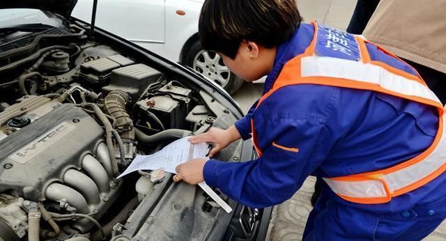 汽车年检去哪里