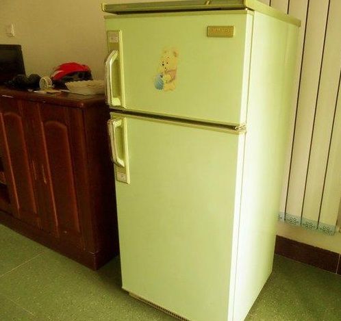 图看90年代土豪家庭五大标配:你家是什么时候