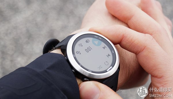 applewatch怎么刷 t0108e5a5ca742b6bfa.jpg