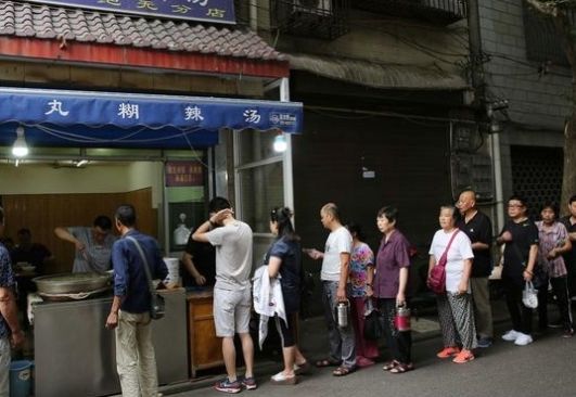 开早餐店失败案例