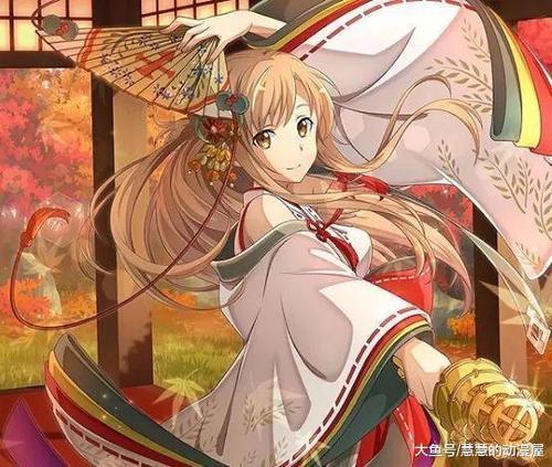 刀剑神域: 当女角穿上巫女服, 亚丝娜端庄, 诗乃