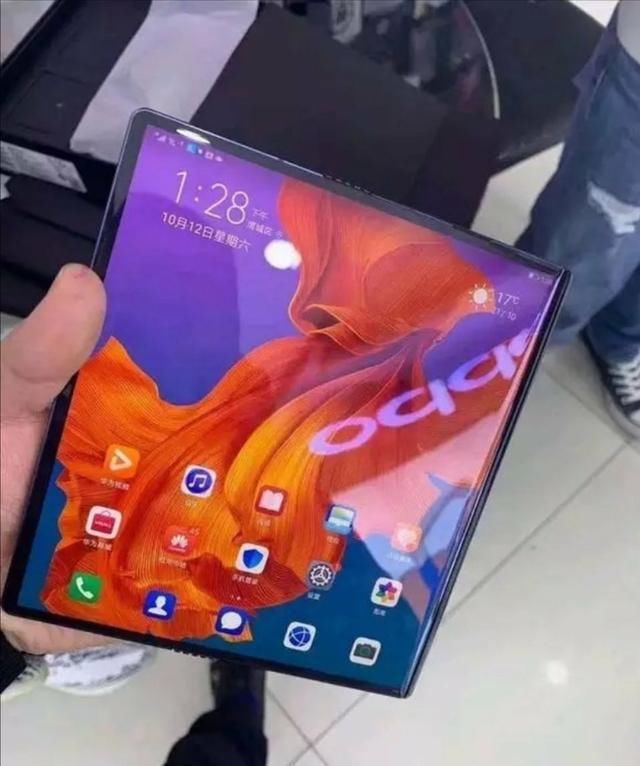 华为手机折叠屏上市Mate