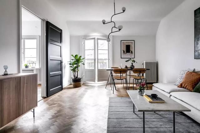 老房子翻新记：我眼中的百变空间装修怎么样