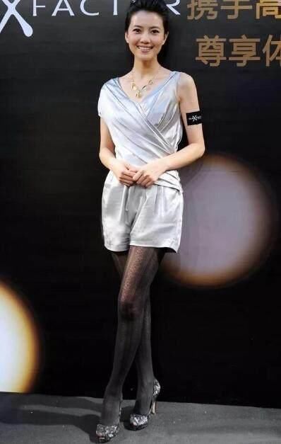 情趣穿女星,韩雪丝袜,黄圣依颜色,范冰冰女王独胸滴视频风尘上蜡烛图片