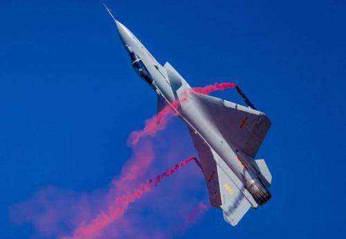 外媒唱衰歼20?我国用实际行动证明,外媒纷纷打