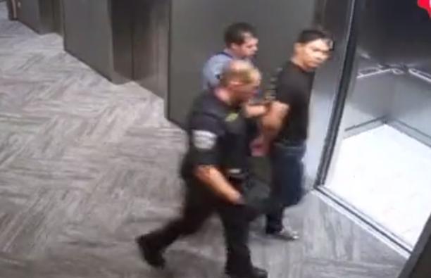 疑似刘强东案新视频曝光!女方掩面弯腰似乎很