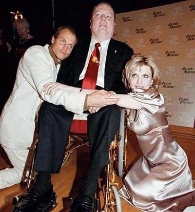 子最深刻的内涵,或在这位更出格的性书大亨身