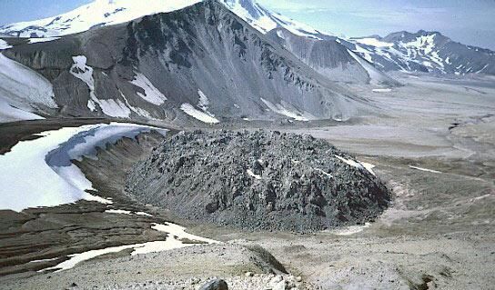 日本海底发现全球最大火山熔岩穹丘 爆发或危及1亿人生命