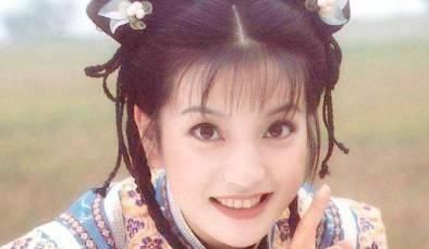 在赵薇经典的四个角色中，陆依萍只是第二个