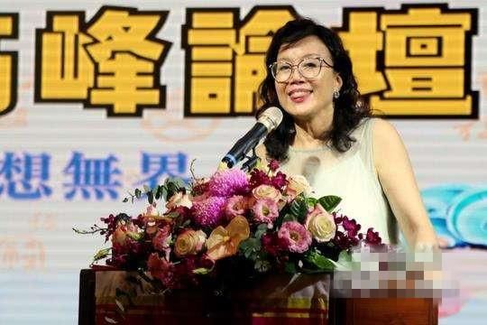 “小蔡英文”扬言“要反击”，谁才是误闯政坛的“小白兔”?