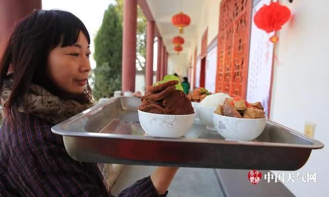 安徽安庆福慧寺举办新春祈福活动