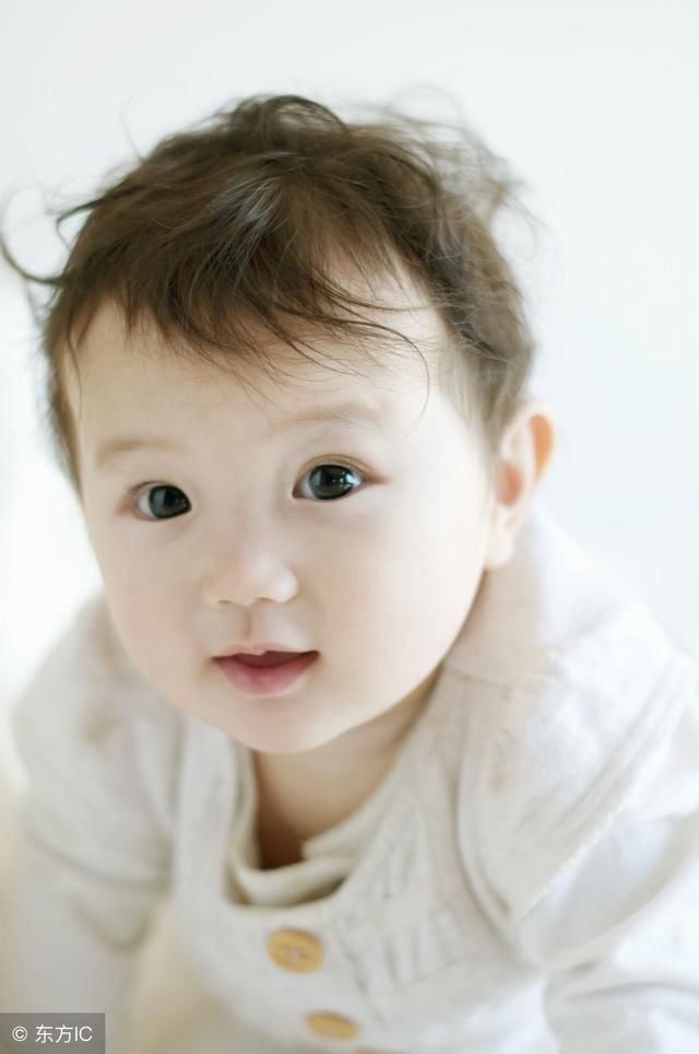 每天掌握一点育儿小知识新生儿为什么经常打嗝?