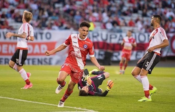 斯图加特将和国米争夺阿根廷年轻边锋冈萨雷斯