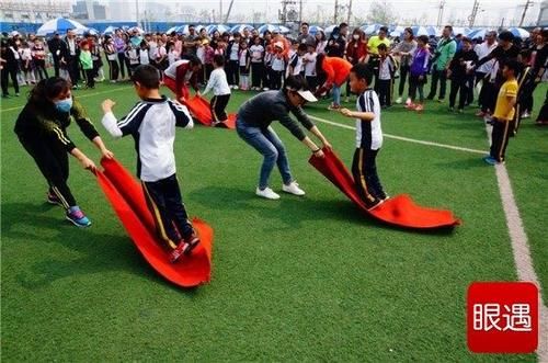 豫西大峡谷“暑价漂流节”对老师学生推出1元爱心门票