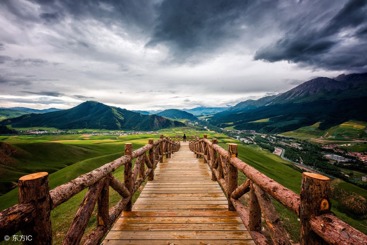 青海祁连县，卓尔山丹霞地貌 祁连山草原 阿柔大寺 大冬树山垭口_【快资讯】