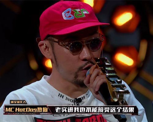 《中国新说唱》淘汰蜜妞是热狗的妥协,妥协于观众的“性别歧视” 九州城娱乐网登录
