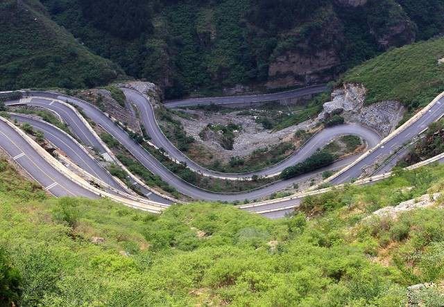 货车司机最讨厌几条道路，短短几公里路，却要花半天时间