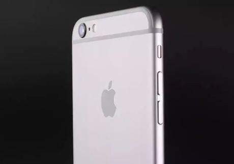 苹果史上最保值也最长寿的iPhone手机,上线4年